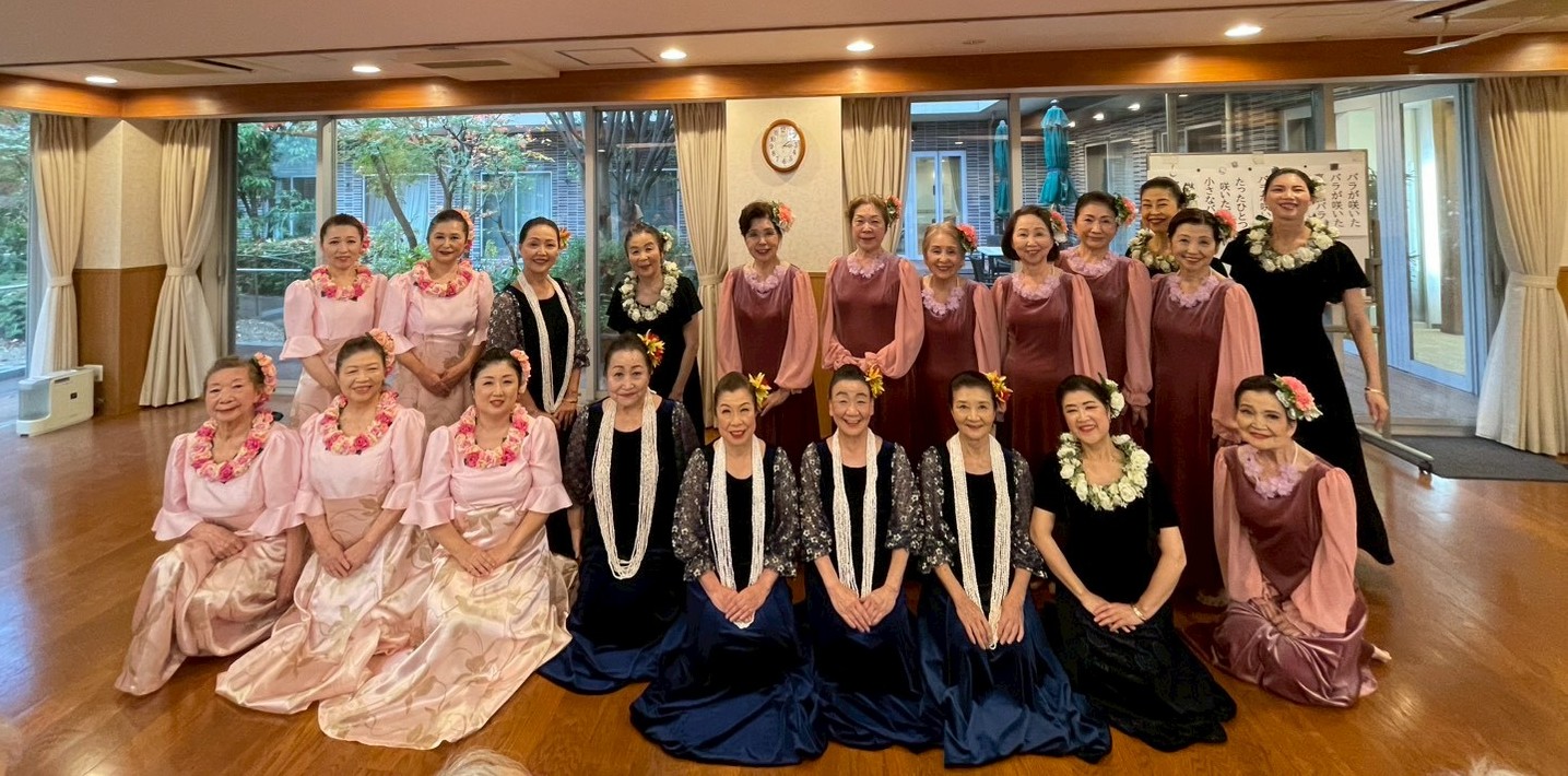 クムフラ カレオ・トリニダッドのフラを伝える日本校│Ka Leo O Laka I